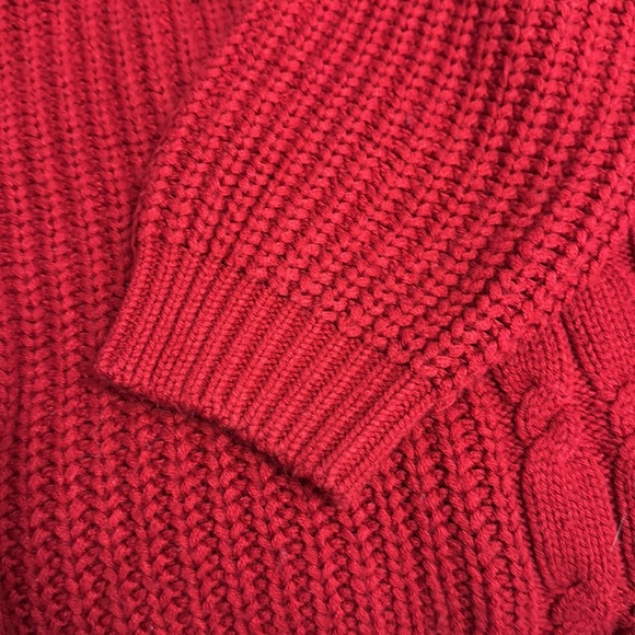 Red Torrid Sweater with Black tie closure in back Red Knit Chunky Cable Size 4 - Picture 4 of 9